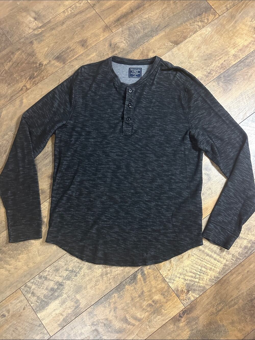 Abercrombie & Fitch Men's Black Heather Long-Sleeve Henley, Size XL